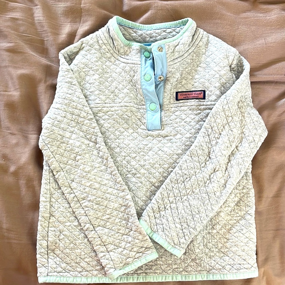 Girl 7/8 vineyard vines pullover